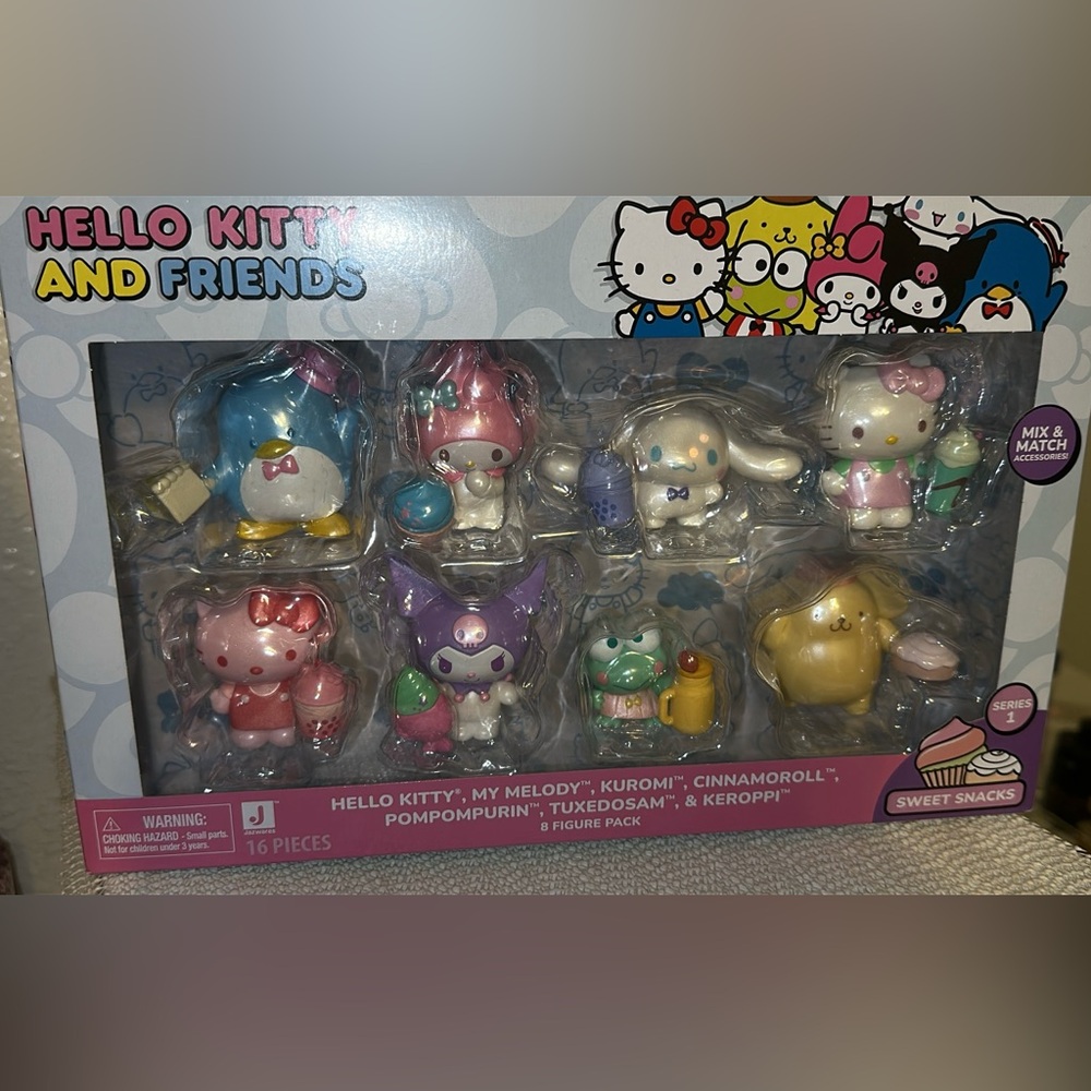 Hello Kitty and Friends Colorful Figure Set